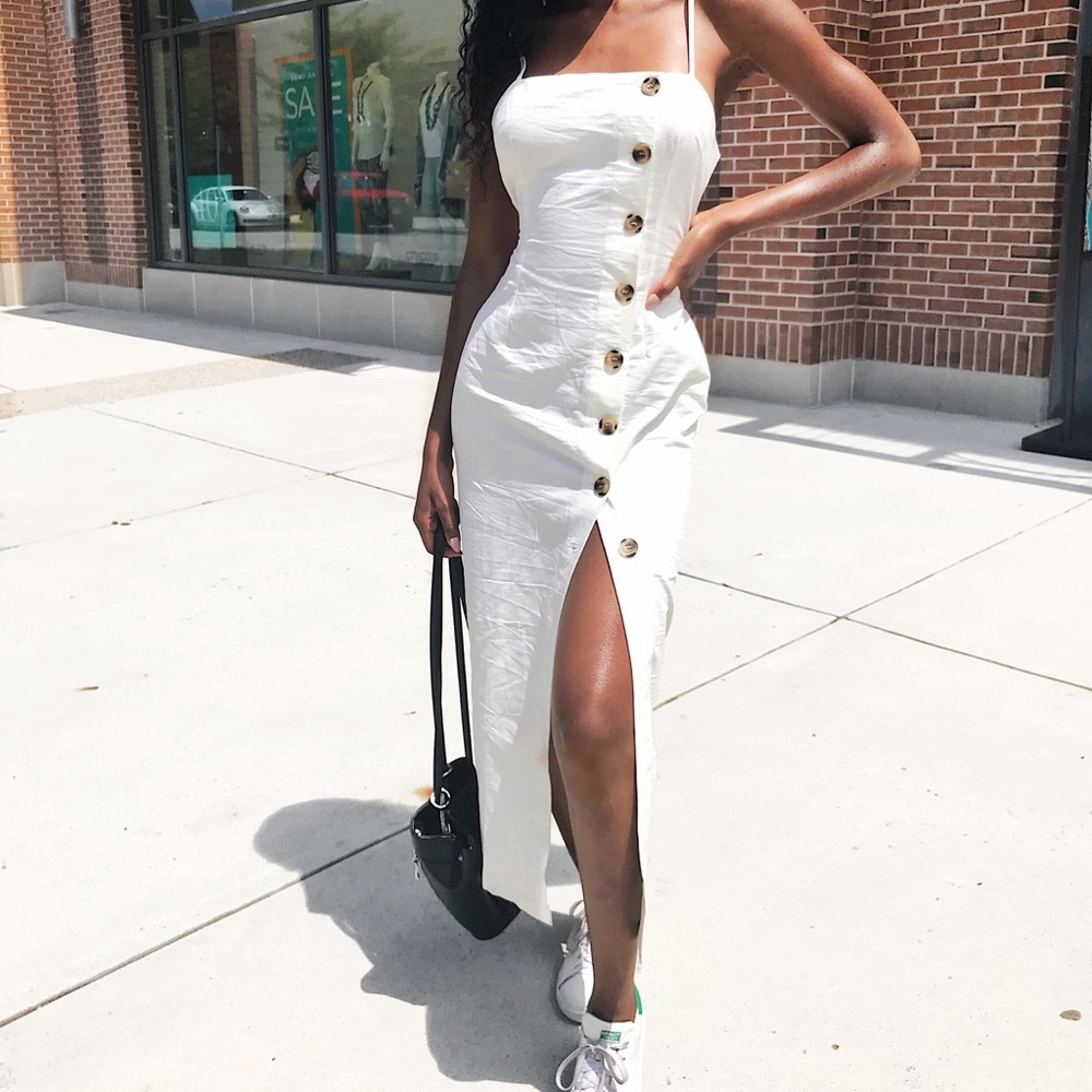 WHITE BUTTON UP STYLISH DRESS